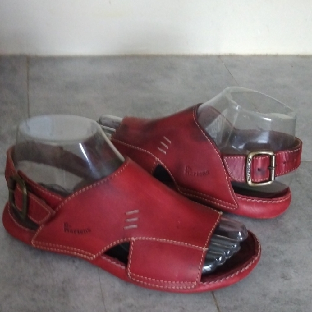 Dr Martens Sandals